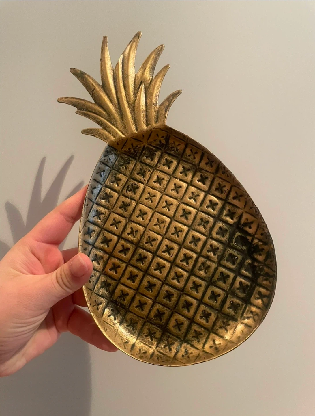 Brass pineapple decorative tray