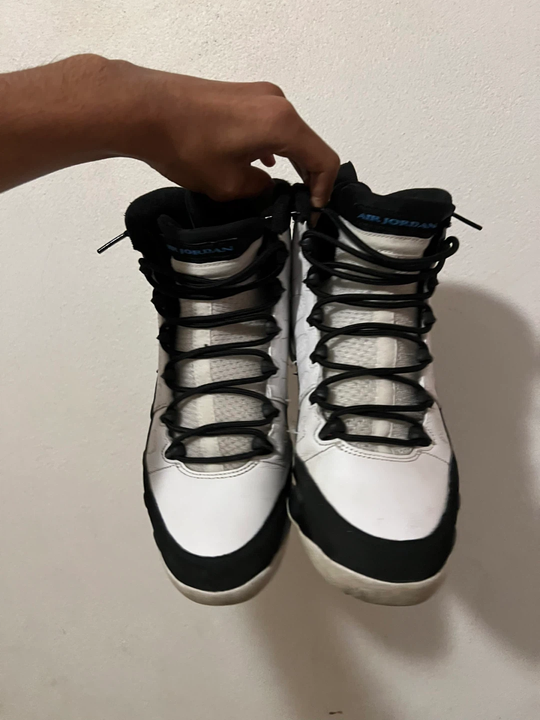 Air Jordan 9 Retro Sneakers - photo 2