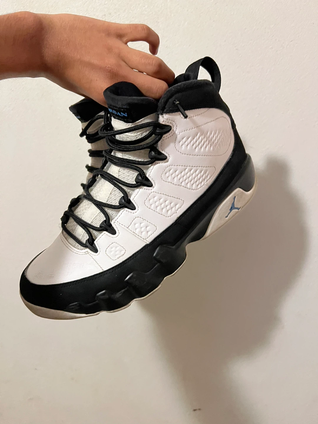 Air Jordan 9 Retro Sneakers - photo 3