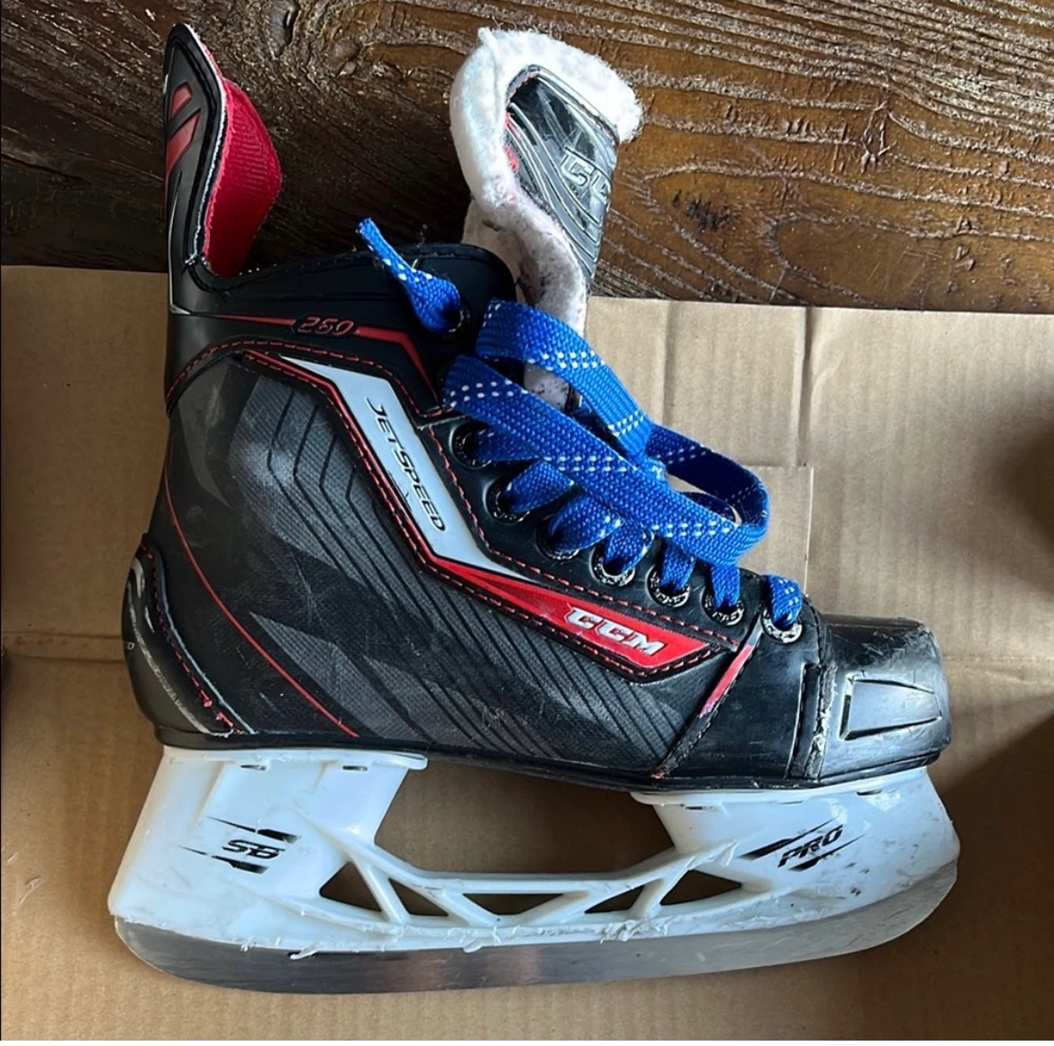 CCM Jetspeed 260 Hockey Skates - photo 5