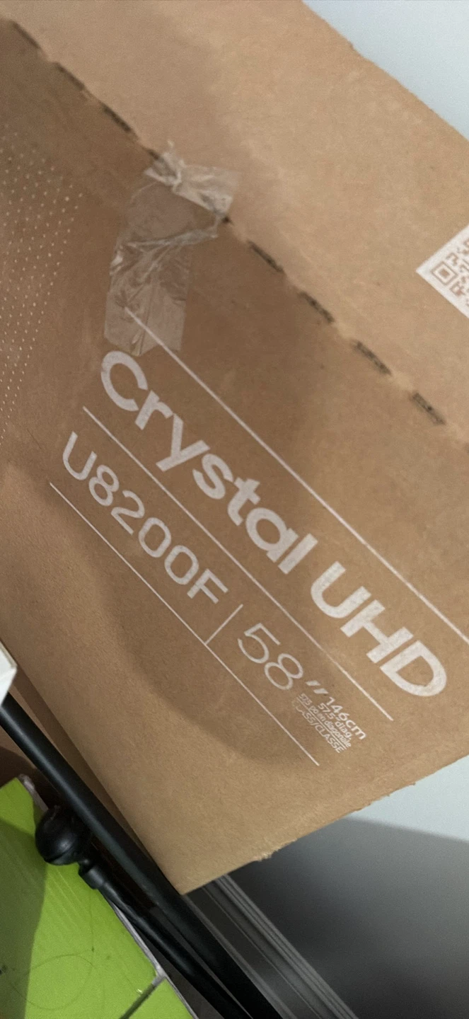 Samsung 58" Crystal UHD TV - photo 3