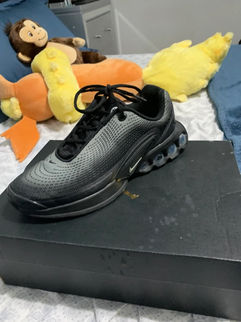 Nike Air VaporMax Black Sneakers - photo 4