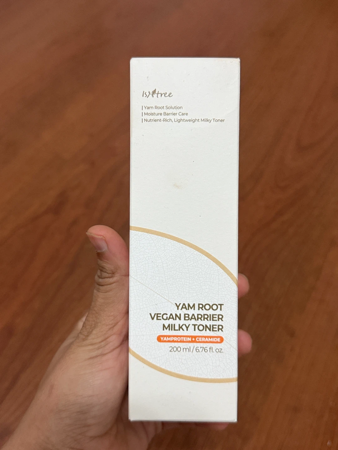 Isntree Yam Root Vegan Barrier Milky Toner