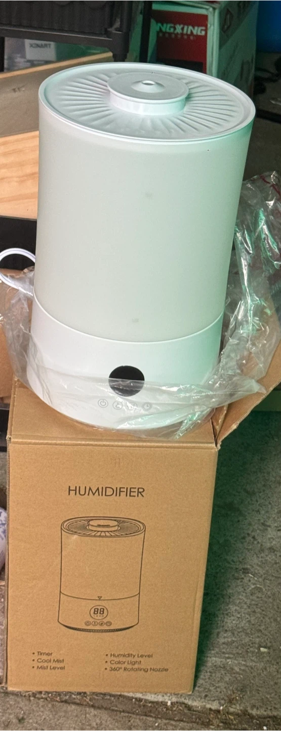 White Humidifier with Timer and Cool Mist