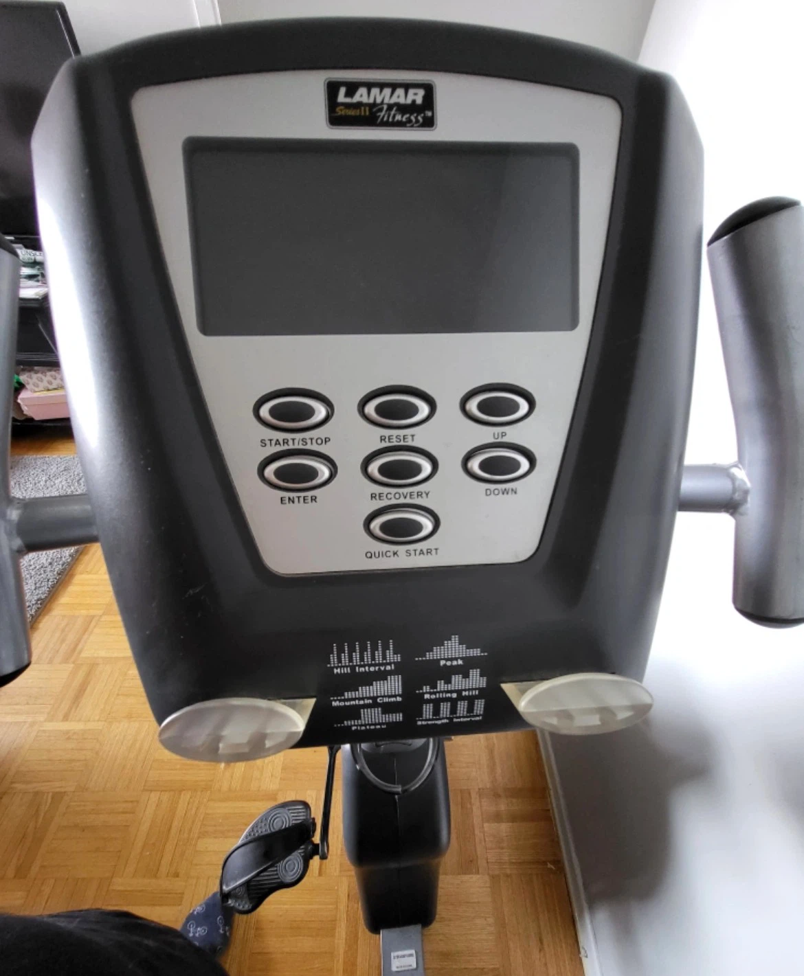 Lamar Fitness S72r Recumbent Exercise Bike - photo 2