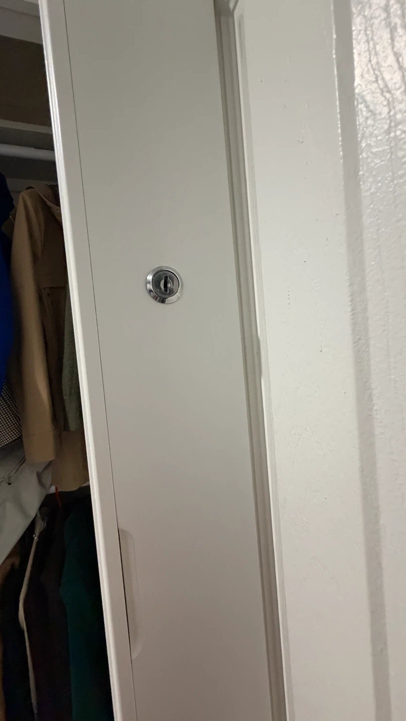 Jewelry Cabinet with Mirror - photo 5