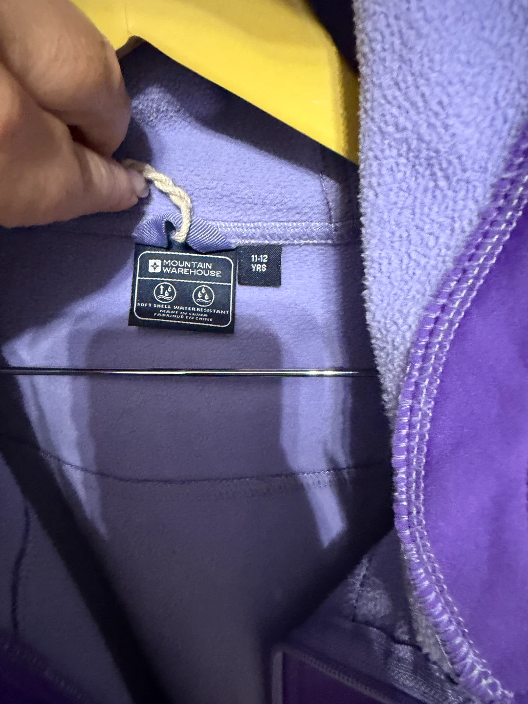 11/12 girls Mountain warehouse Rain/Fleece line jacket - photo 2