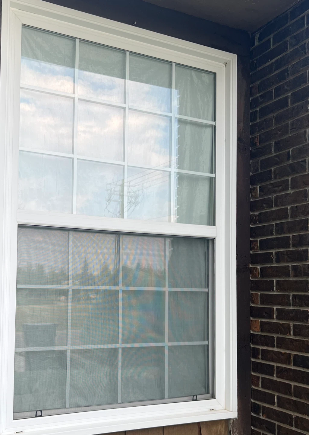 3 Large White Vinyl Windows – Double Pane + Screens