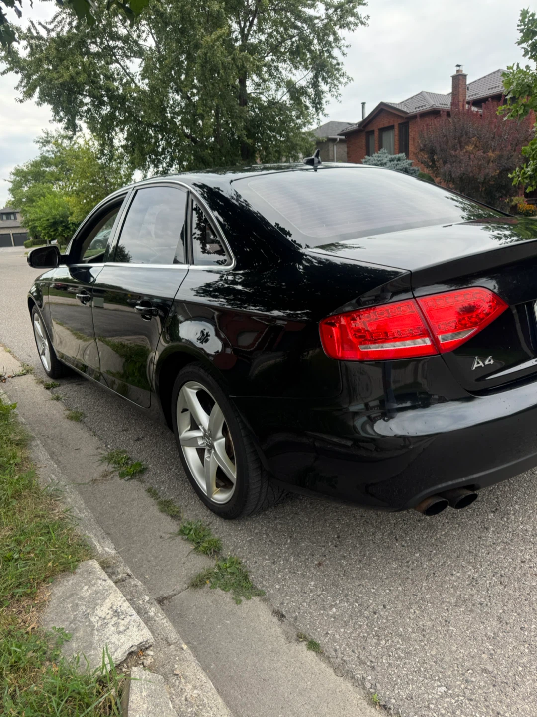2012 Audi A4 Quattro Manual - photo 3