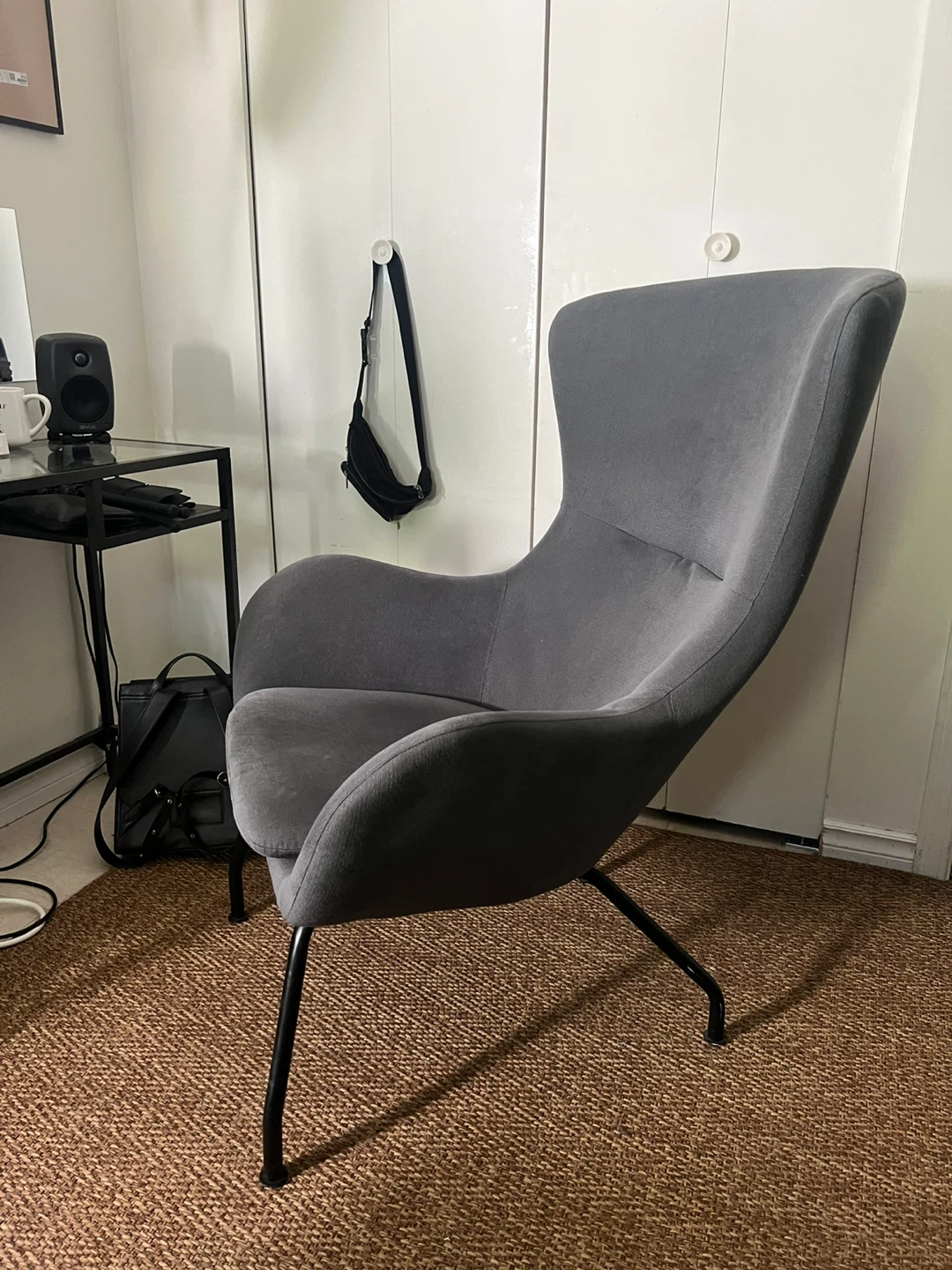 Modern Gray Upholstered Accent Chair - photo 2
