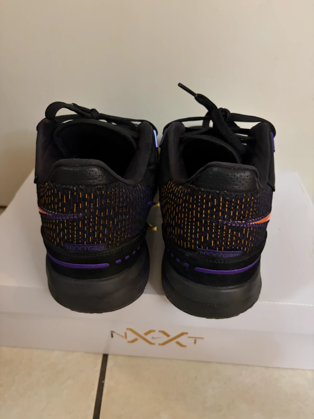 ZOOM LEBRON NXXT GEN AMPD DT