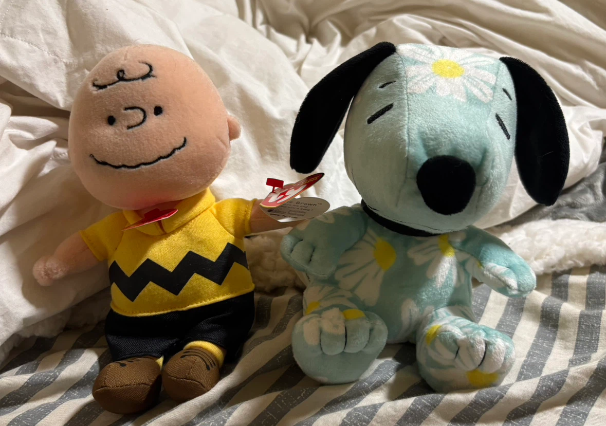 Charlie Brown and snoopy plush