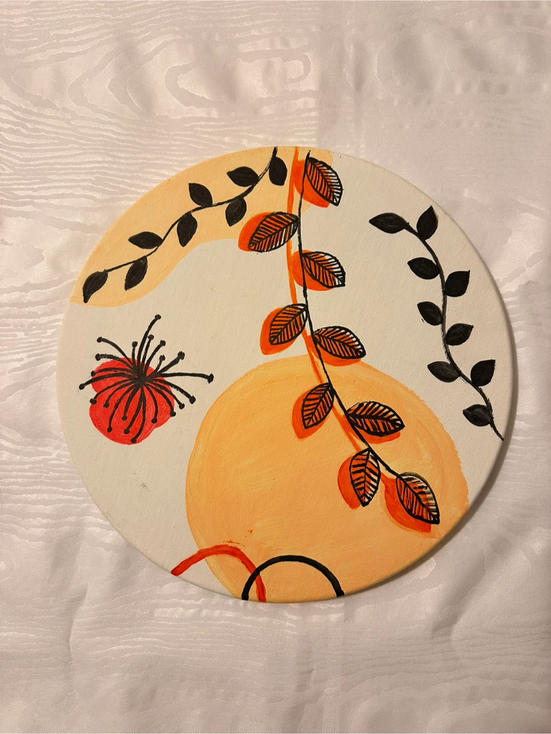 Set of 3 Hand-Painted Circular Canvases - photo 3