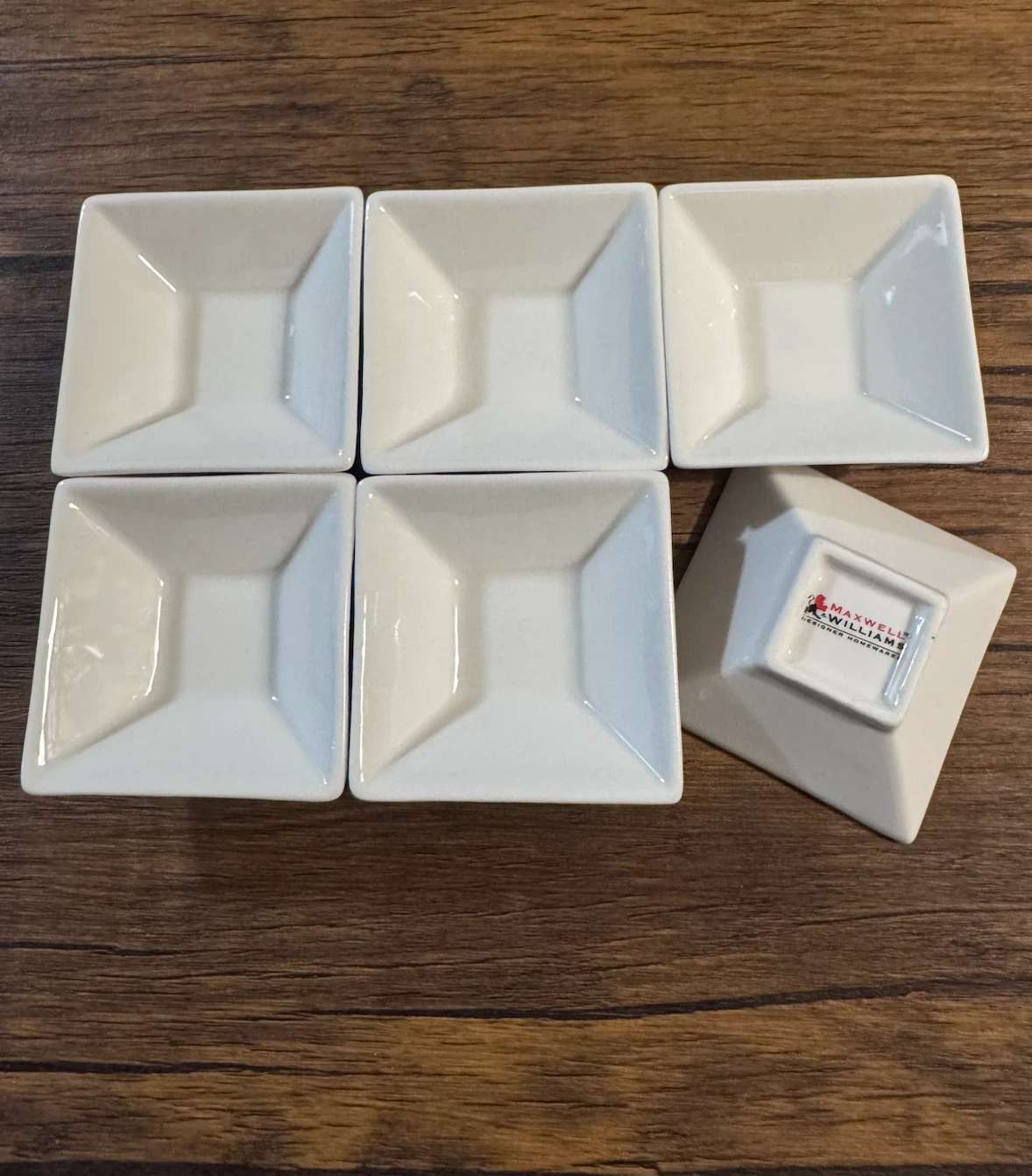 Maxwell & Williams set of 6 mini square dishes - photo 3