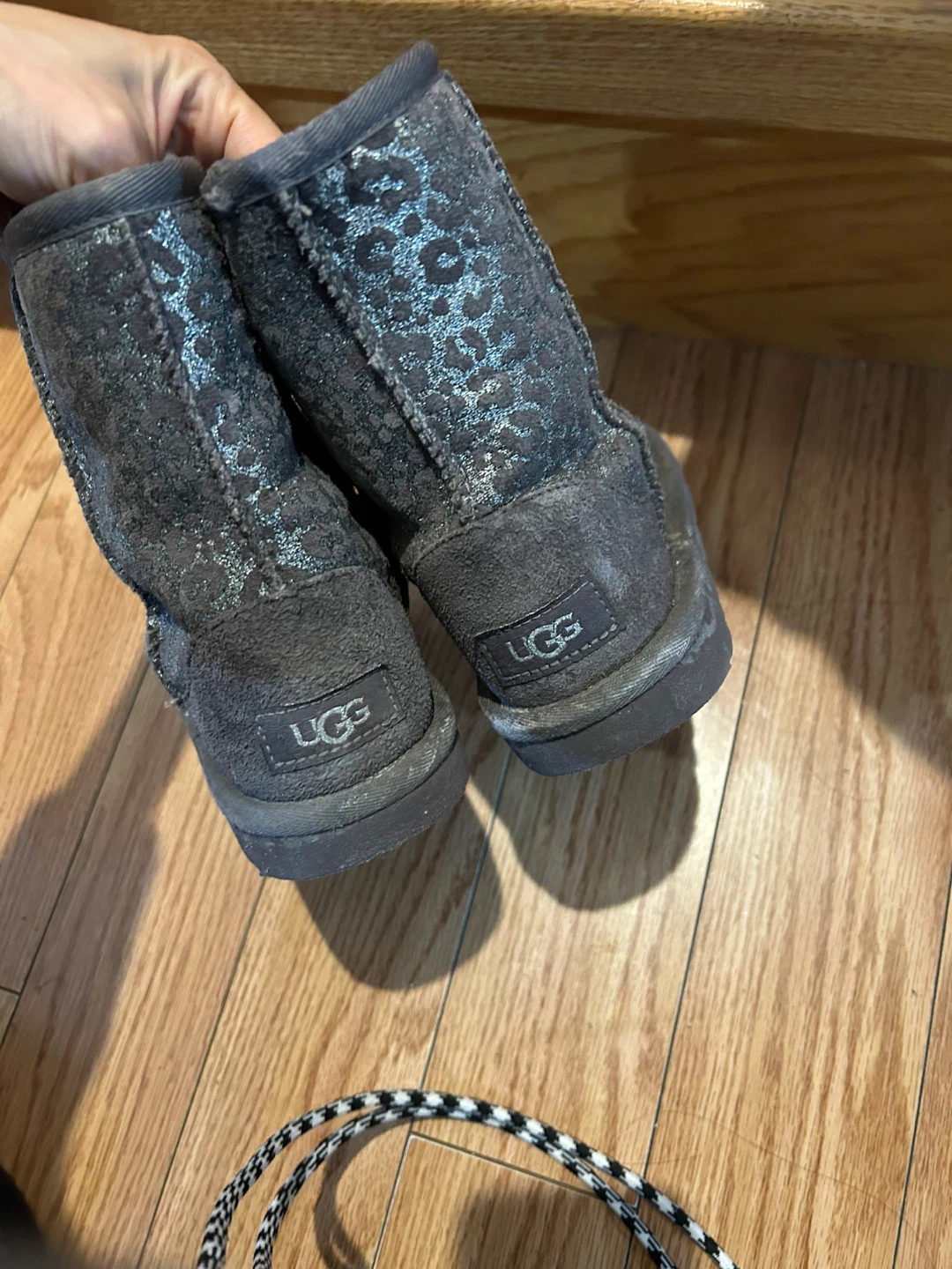 Kids UGG Leopard Print Winter Boots Size 2 - photo 5