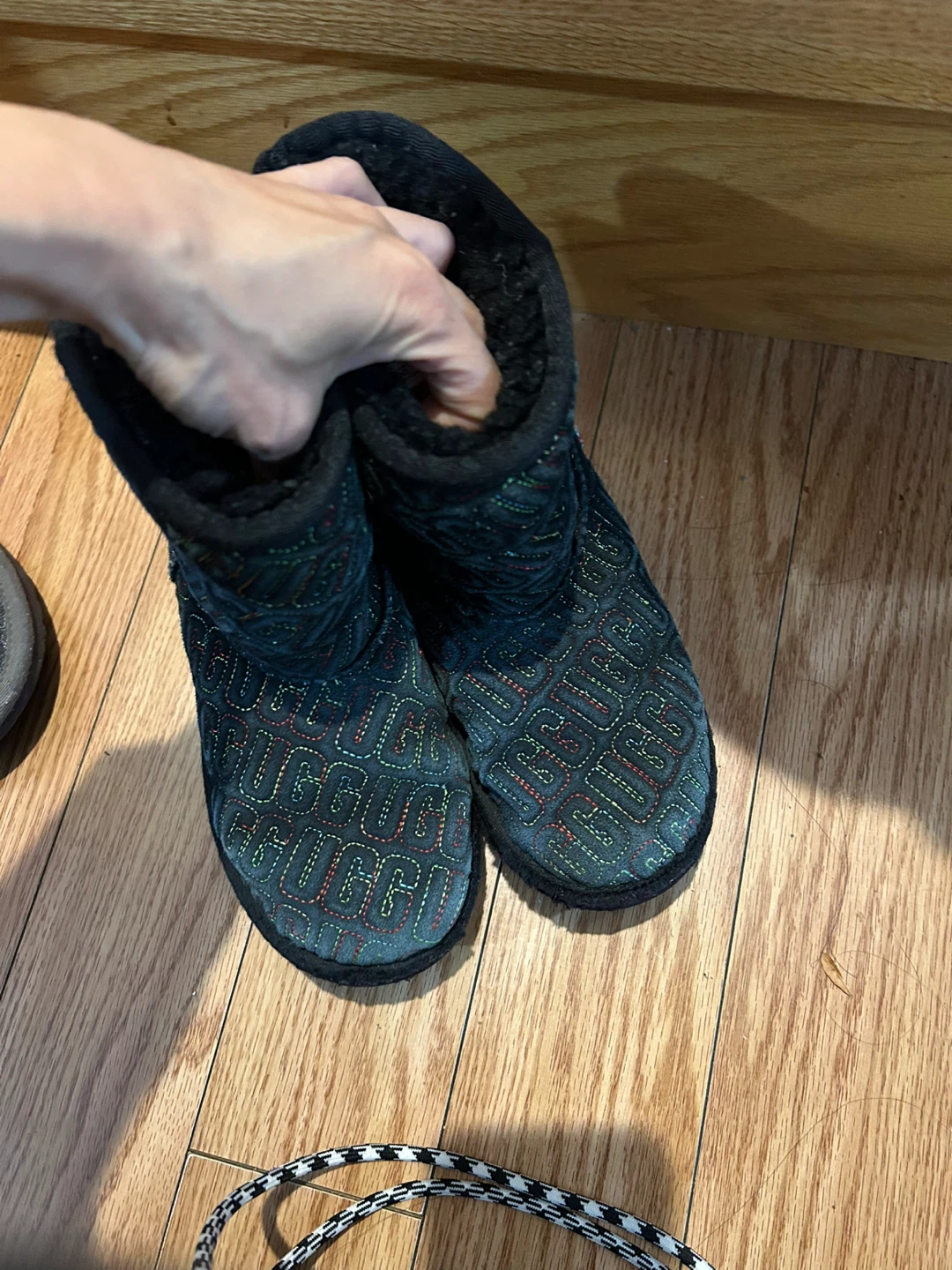 UGG Kids Winter Boots Size 1 - photo 5