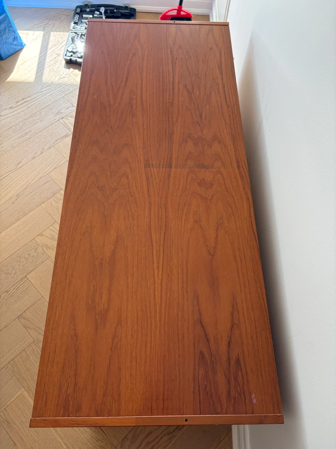 Mid-century Modern Teak Sliding Door Sideboard - photo 4