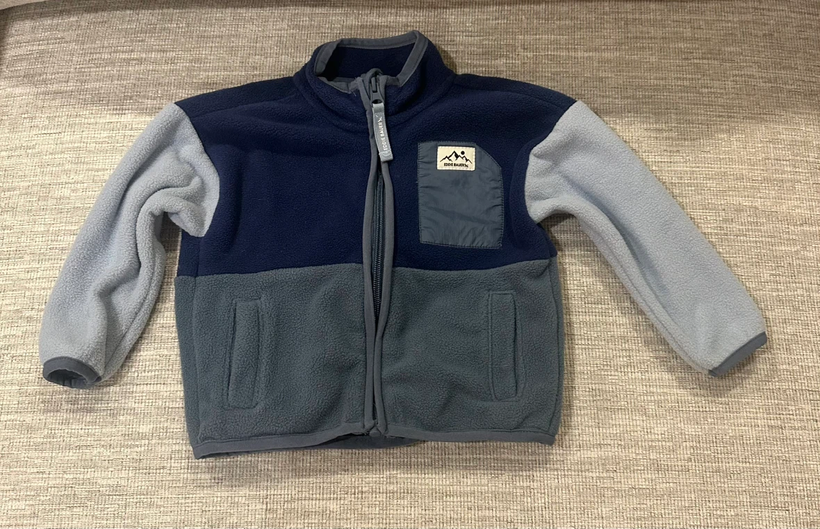 Toddler boy jacket and sweater bundle - photo 5
