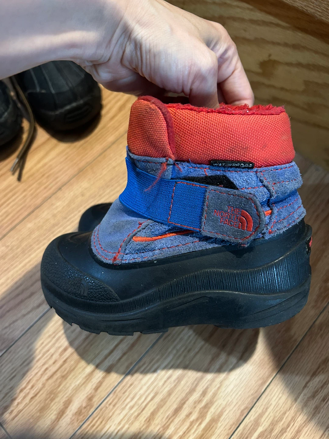 The North Face Toddler Winter Boots Size 8 - photo 3