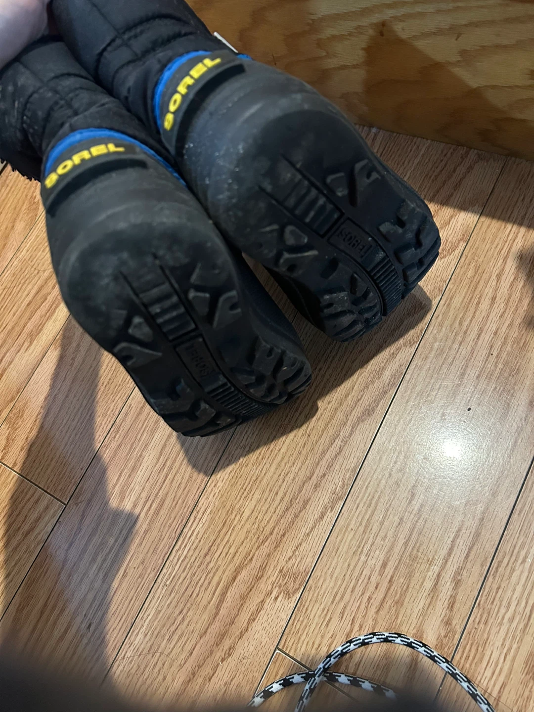 Toddler Sorel Winter Boots Size 13 Holes inside - photo 3