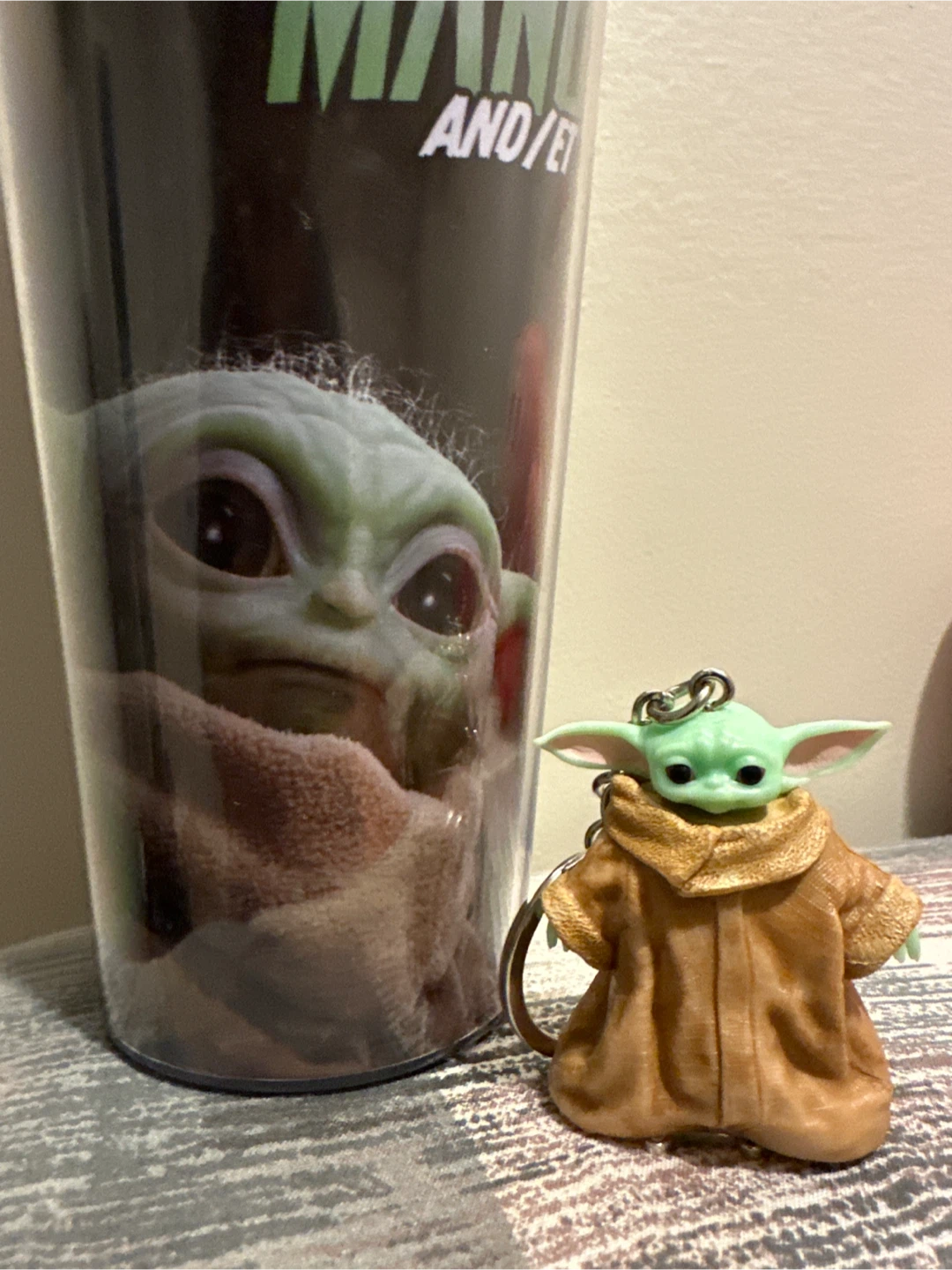 Star Wars The Mandalorian and Grogu Cup & Key Chain - photo 3
