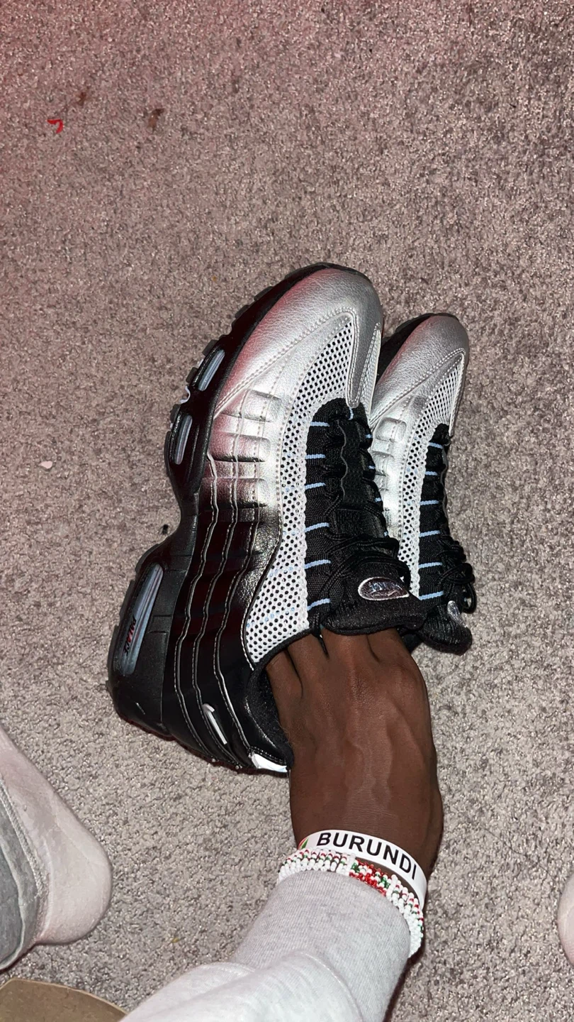 Size 11 Nike Air Max 95 x Palace Sneakers
