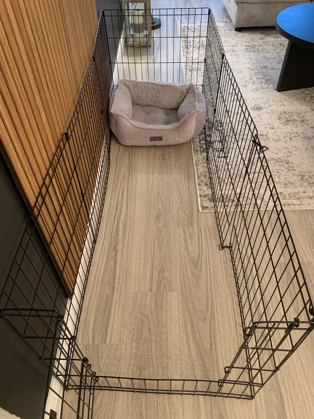 large black wire Dog Playpen with Gate - photo 2