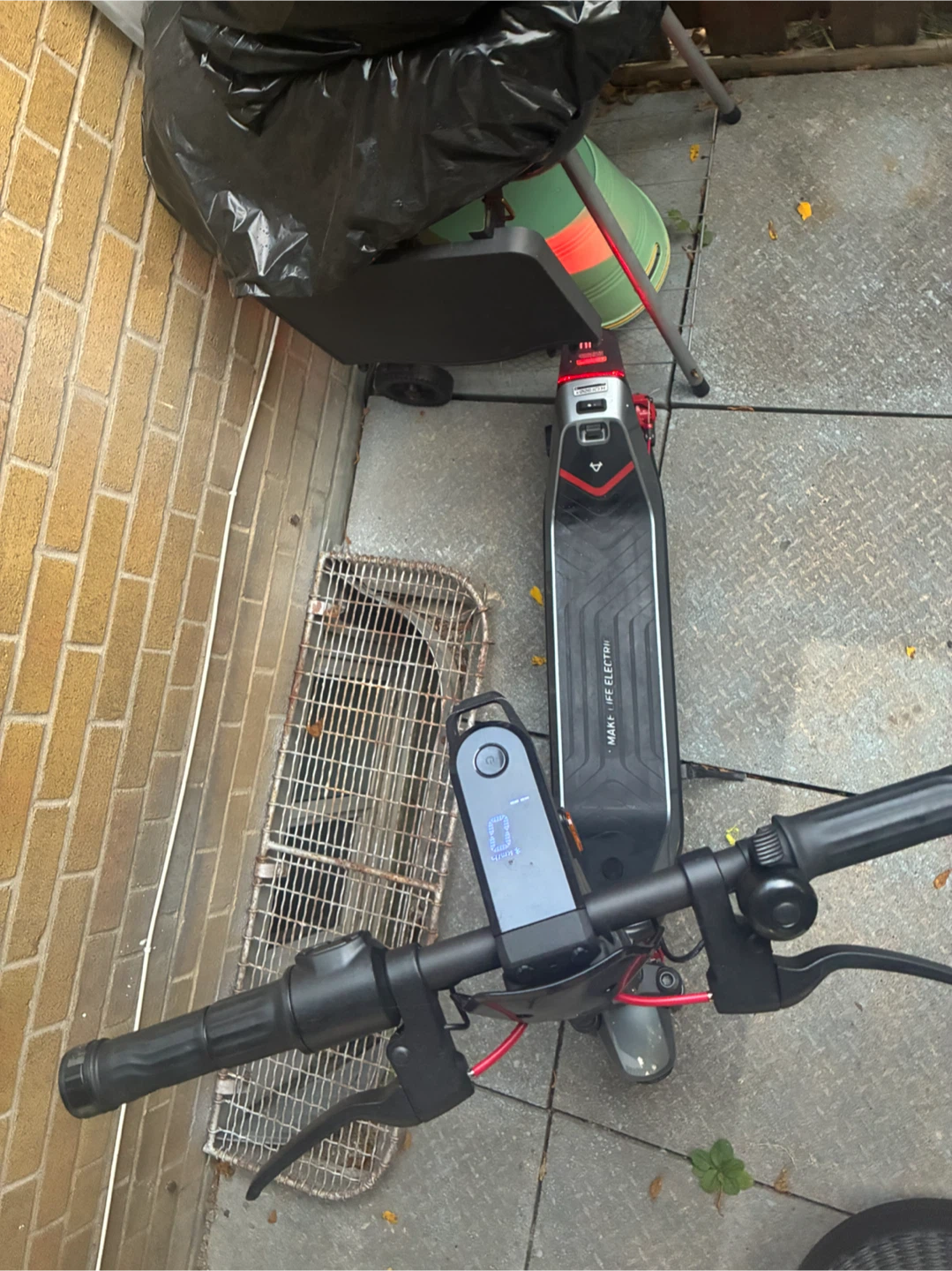 NIU KQi300X Electric Scooter - photo 3