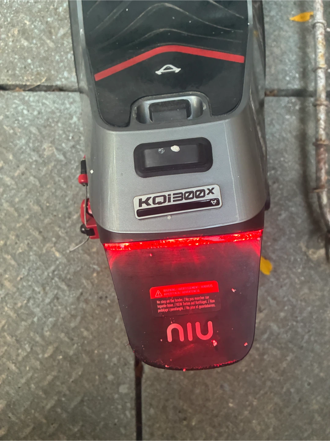 NIU KQi300X Electric Scooter - photo 4
