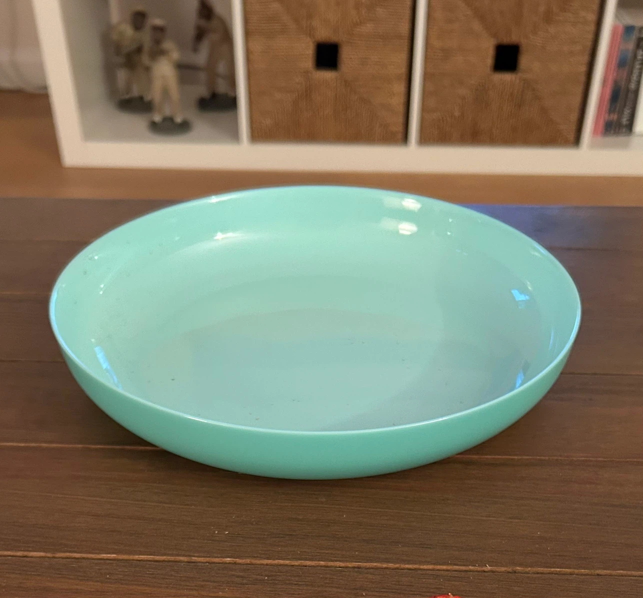 Tiffany-blue plate