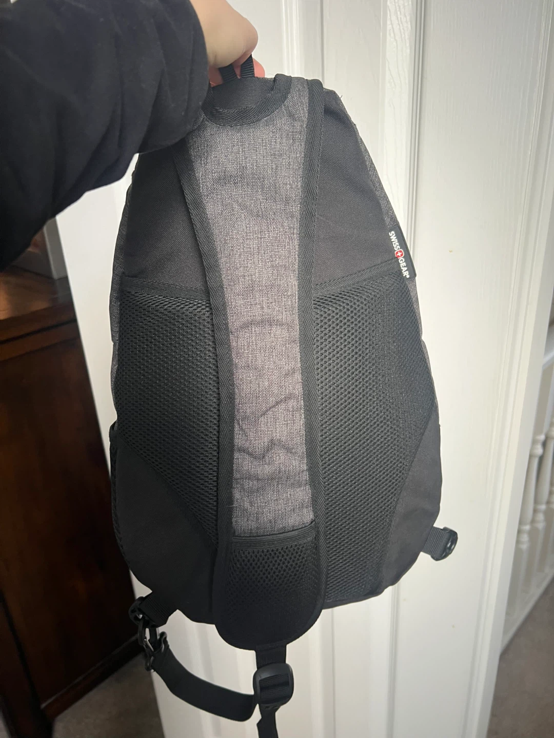 SwissGear Sling Backpack - photo 2