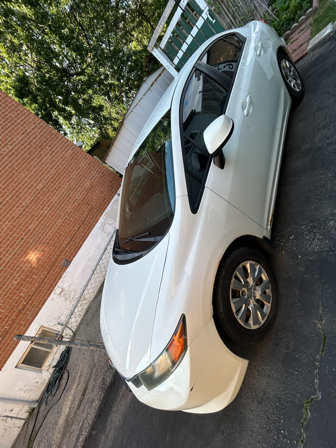 White Honda Civic Sedan - photo 2