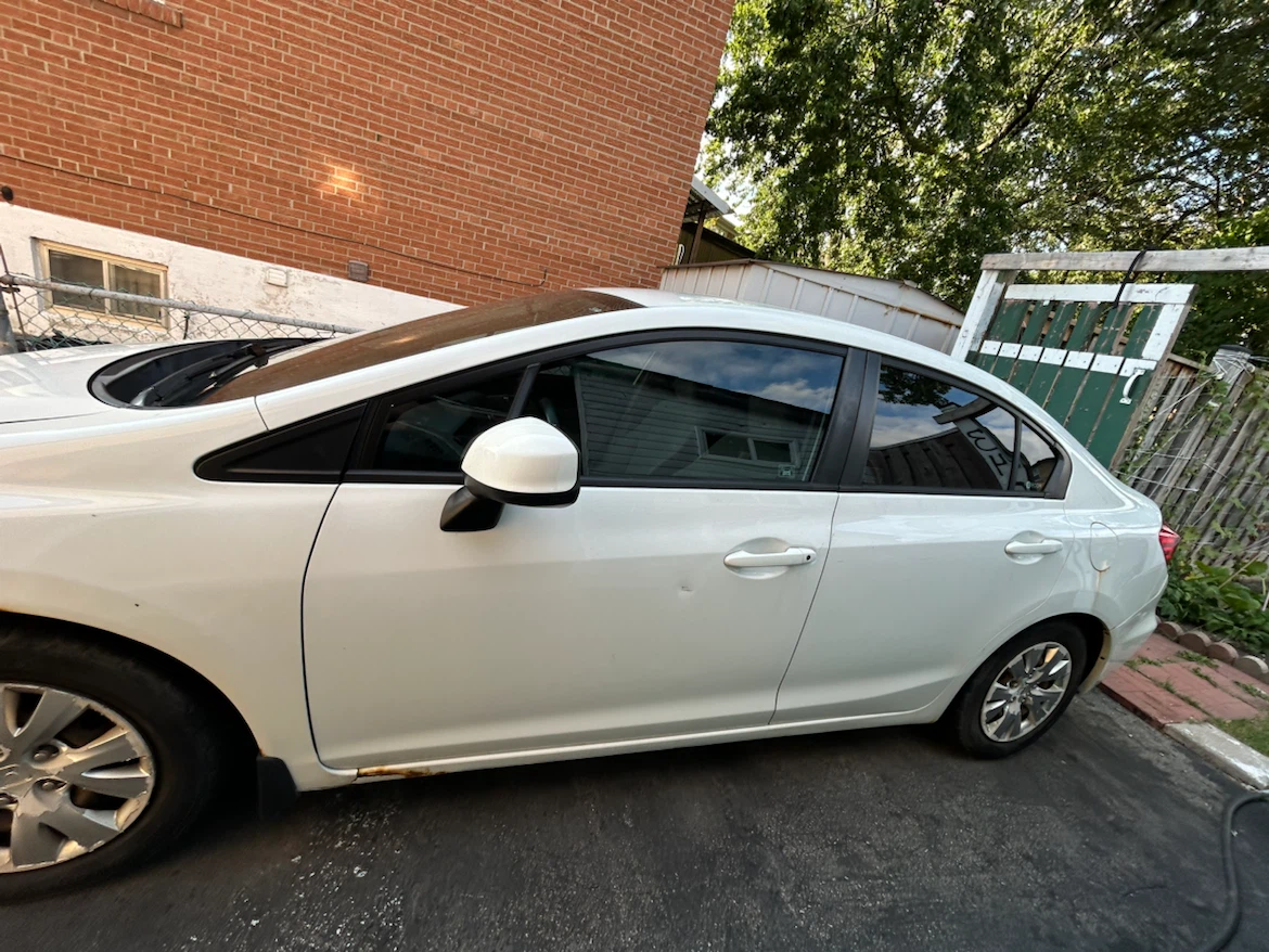 White Honda Civic Sedan - photo 3