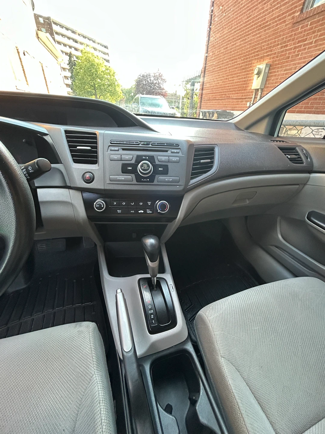 White Honda Civic Sedan - photo 5