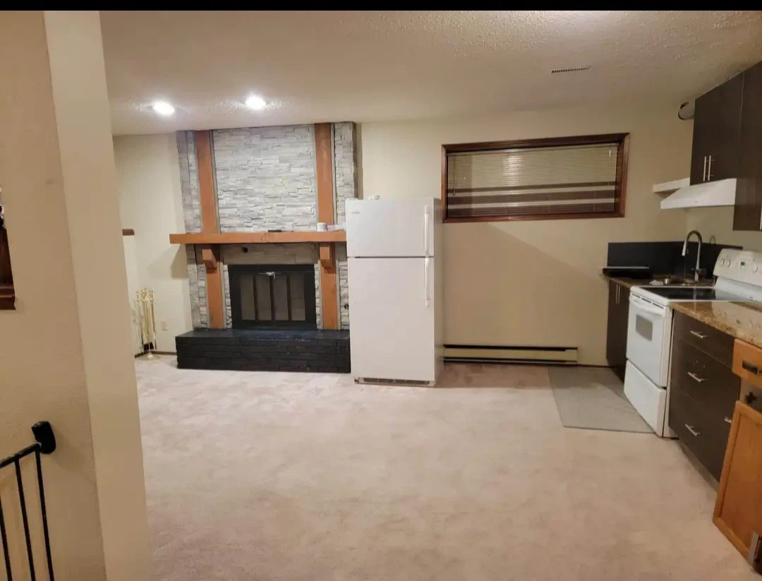 Basement for rent - photo 3