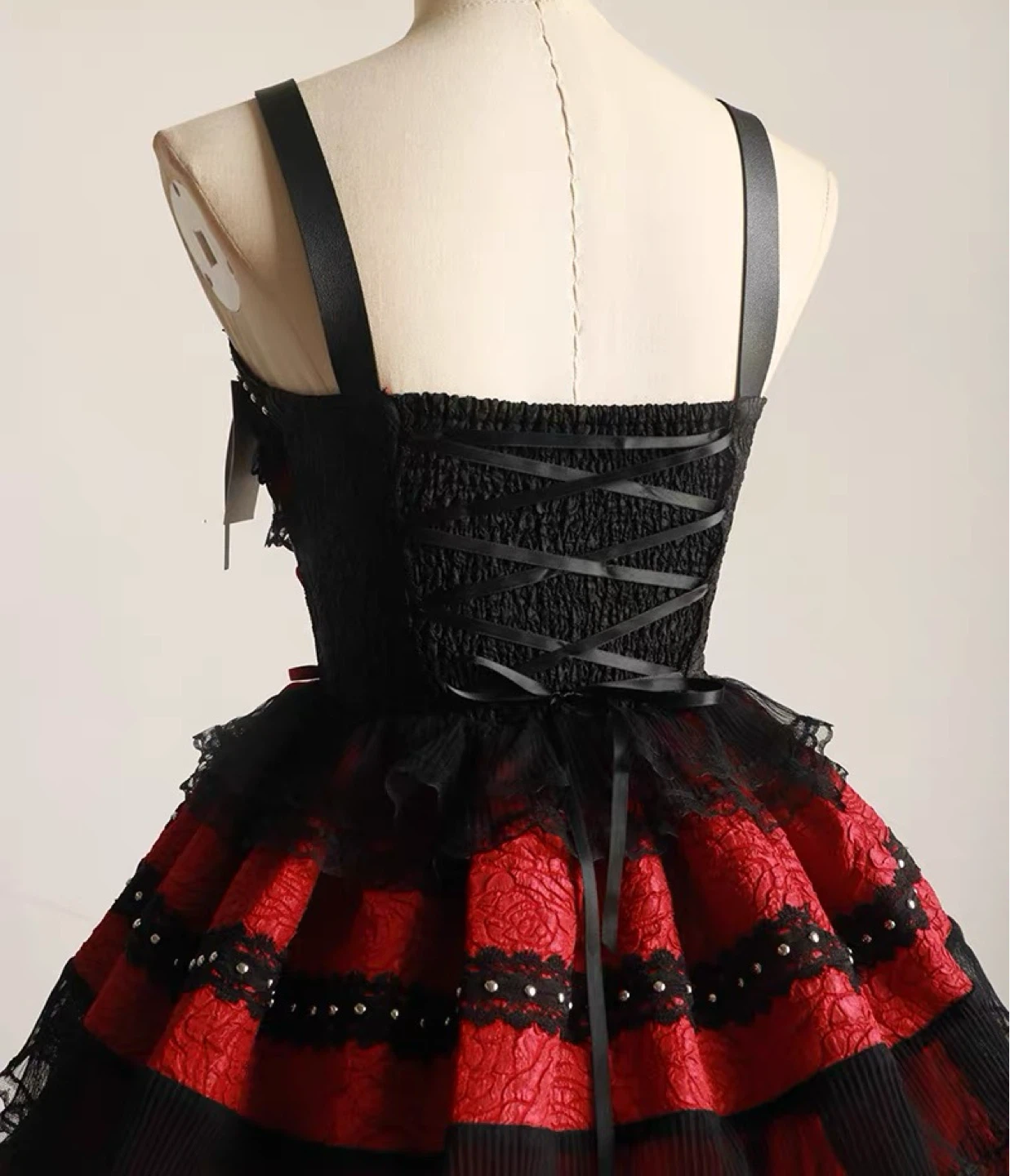 Red and black gothic corset dress - photo 2