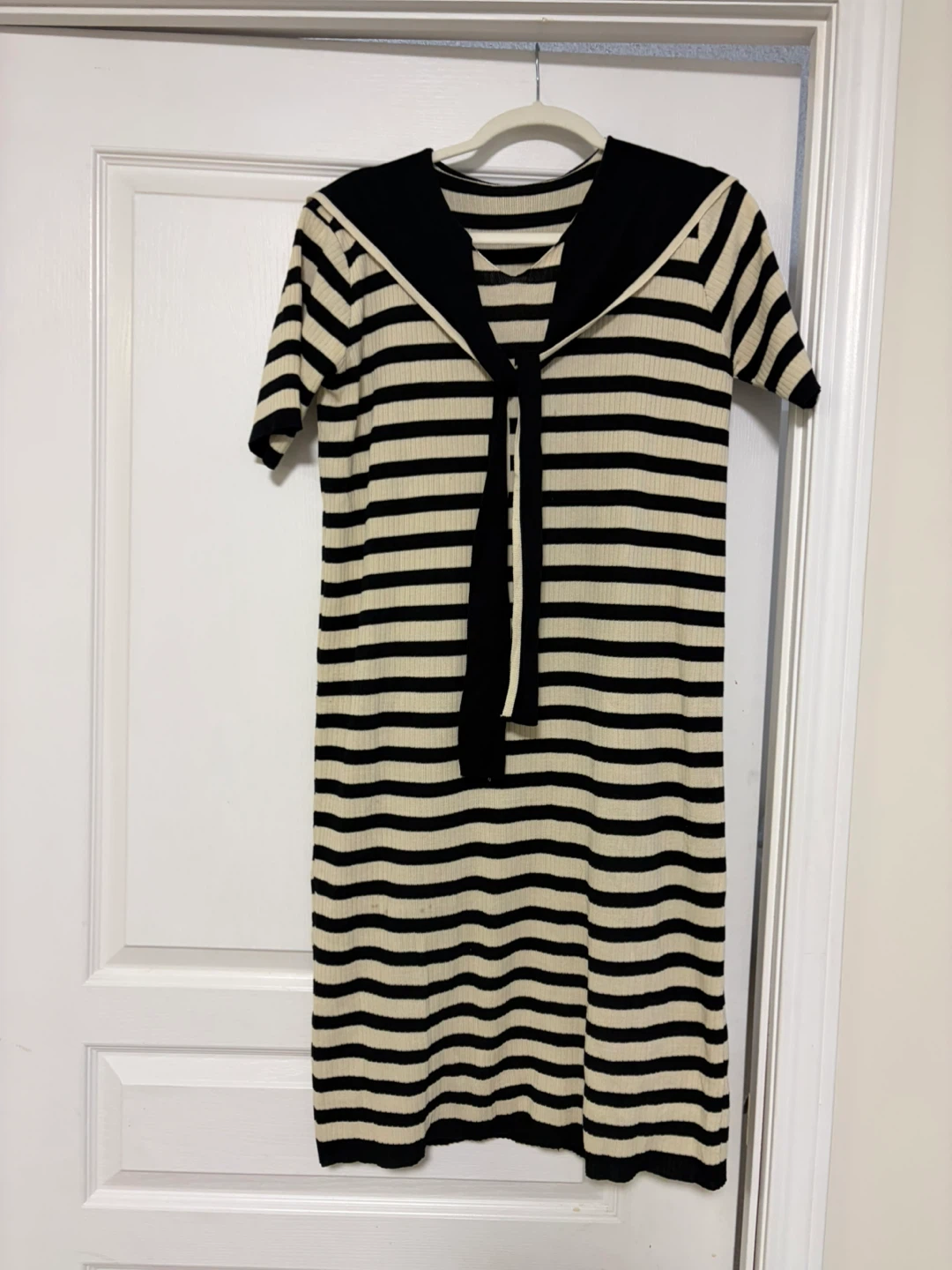 Black and white striped knit dress from Korea - photo 2