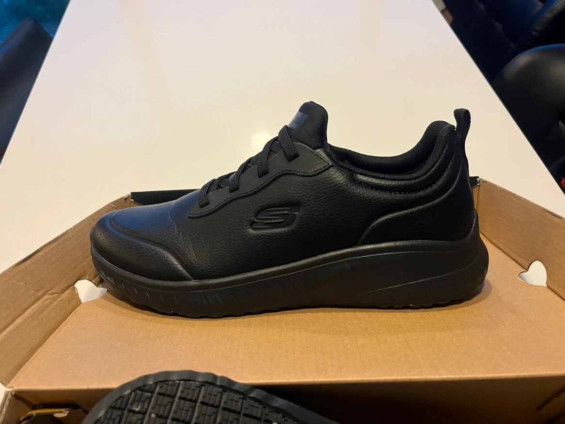 Skechers Slip Resistant Work Shoes - photo 2