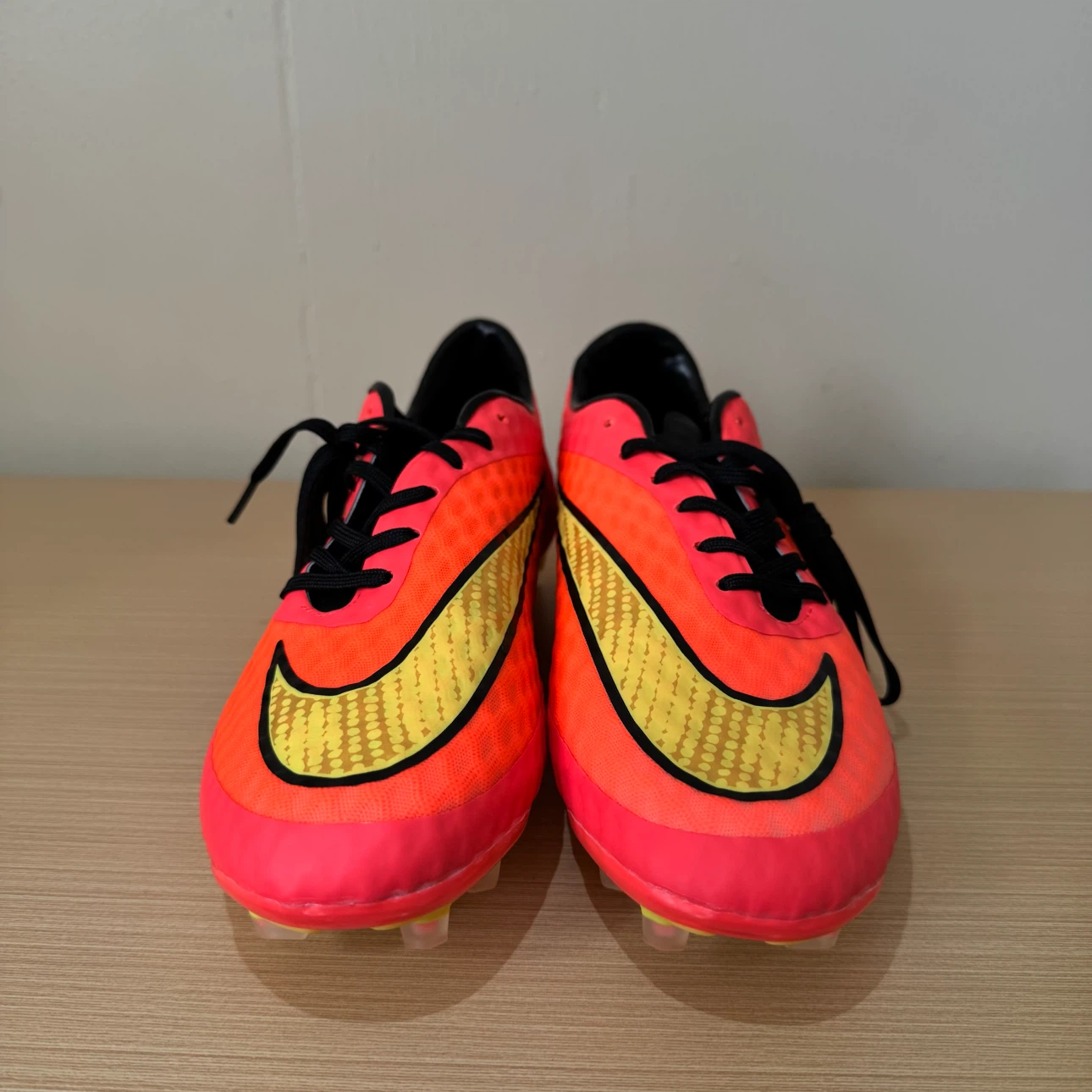 Nike Hypervenom Soccer Cleats 9.5 US - photo 3