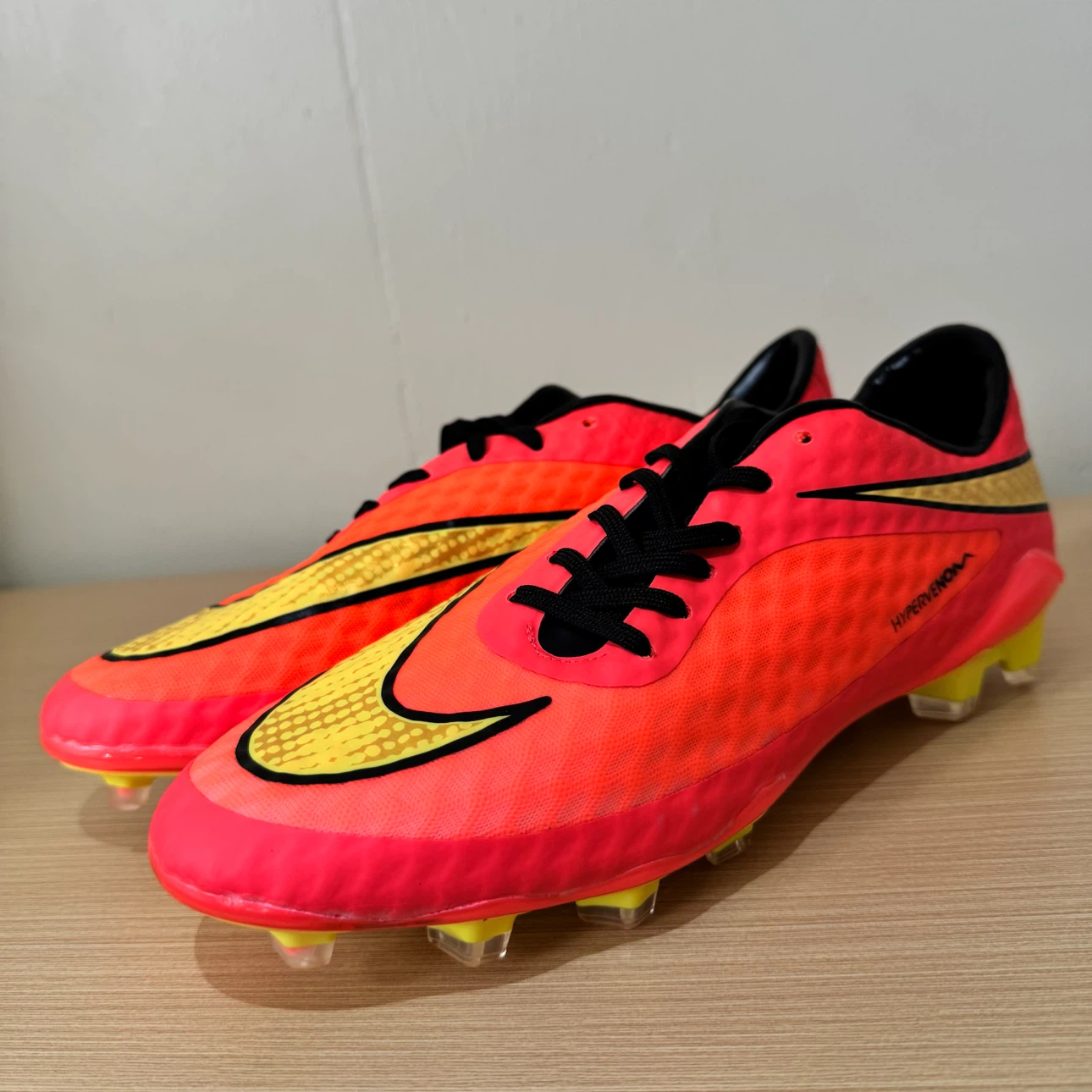 Nike Hypervenom Soccer Cleats 9.5 US - photo 4