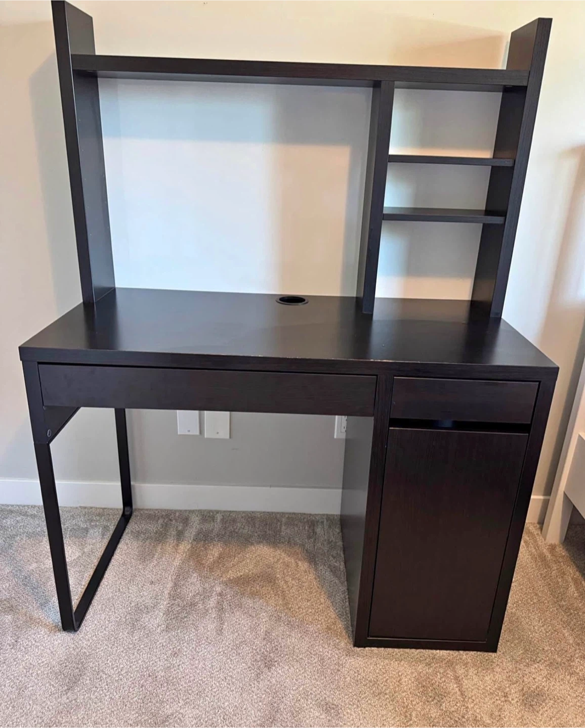 IKEA MICKE desk with hutch in black