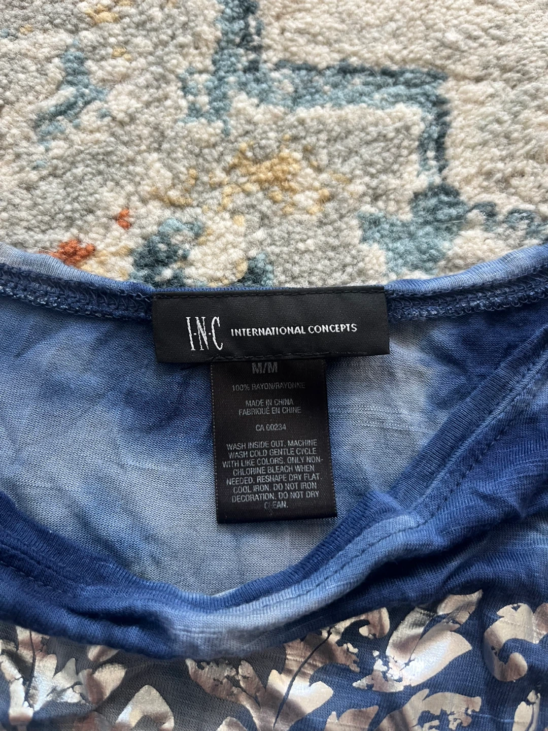 Vintage blue tyedye shirt with silver design - photo 2