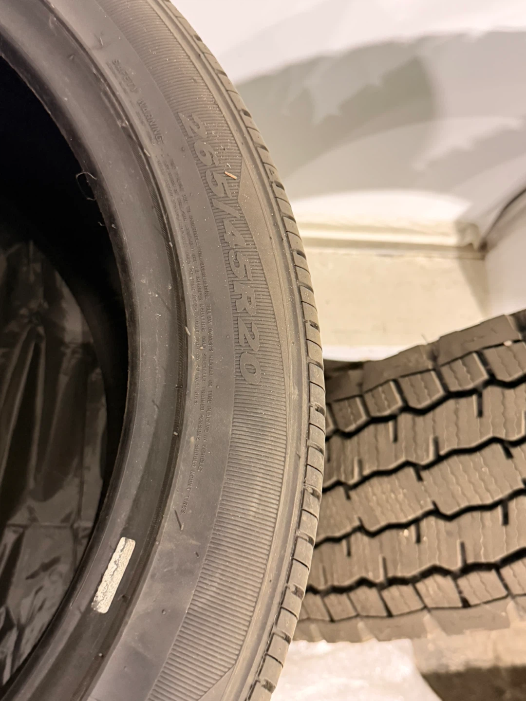 Roadian HP Tire 4 X (265/45R20) - photo 3