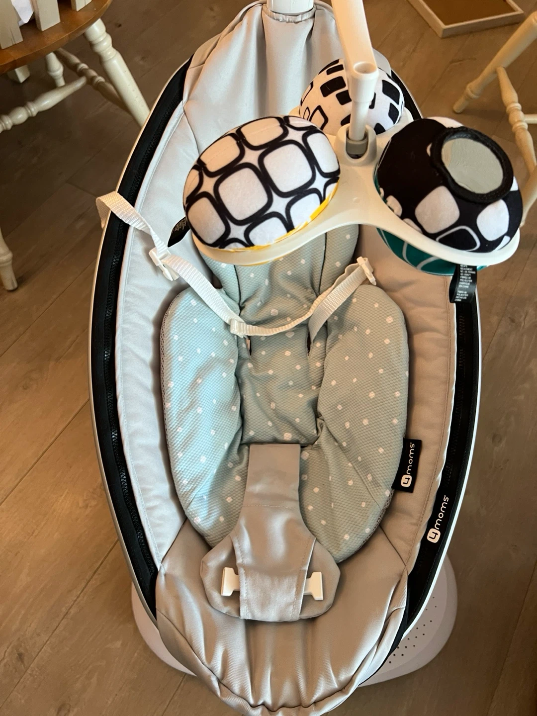 4Moms baby swing - photo 2