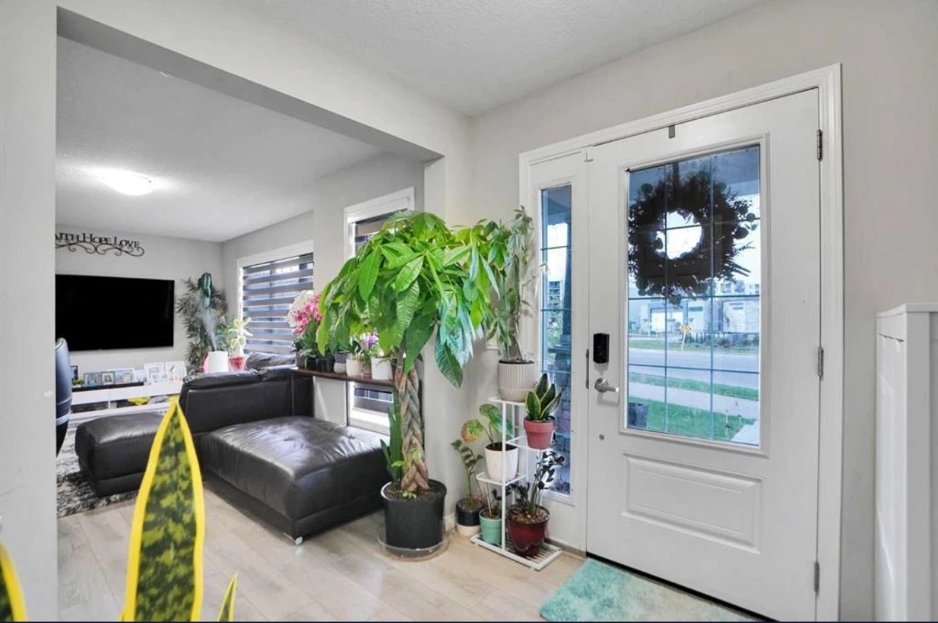 Townhouse for Rent - photo 3