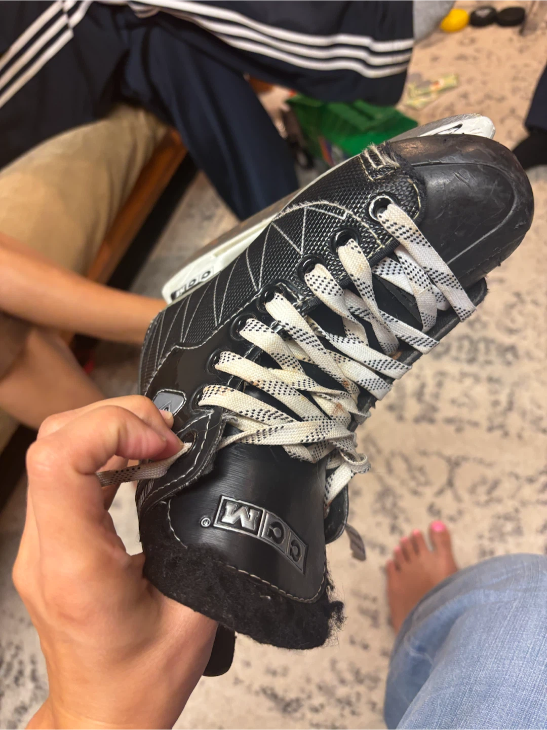 CCM Ice Skates kids 12 - photo 3
