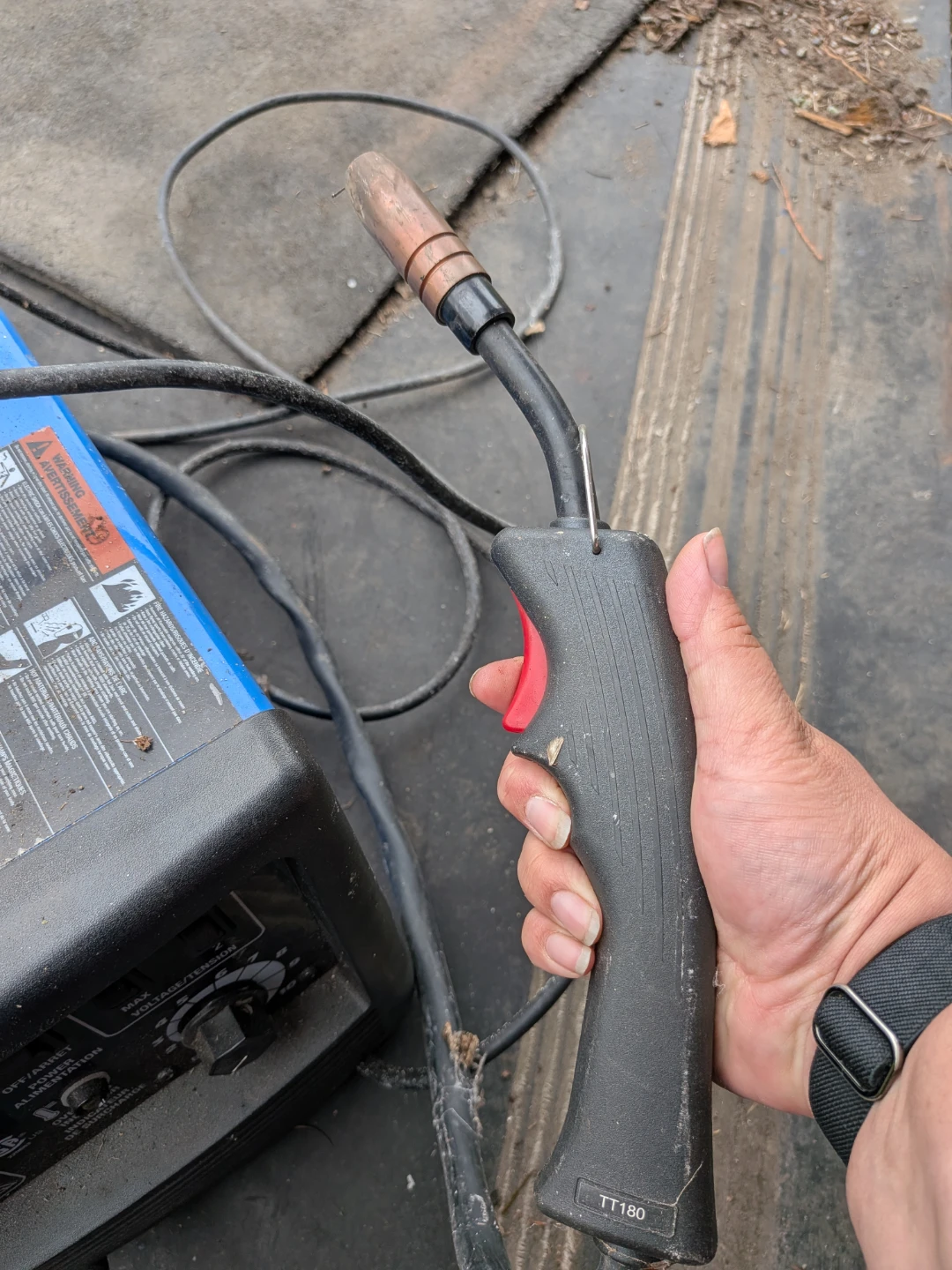 Mastercraft Multi-Flux Core Wire Welder - photo 3