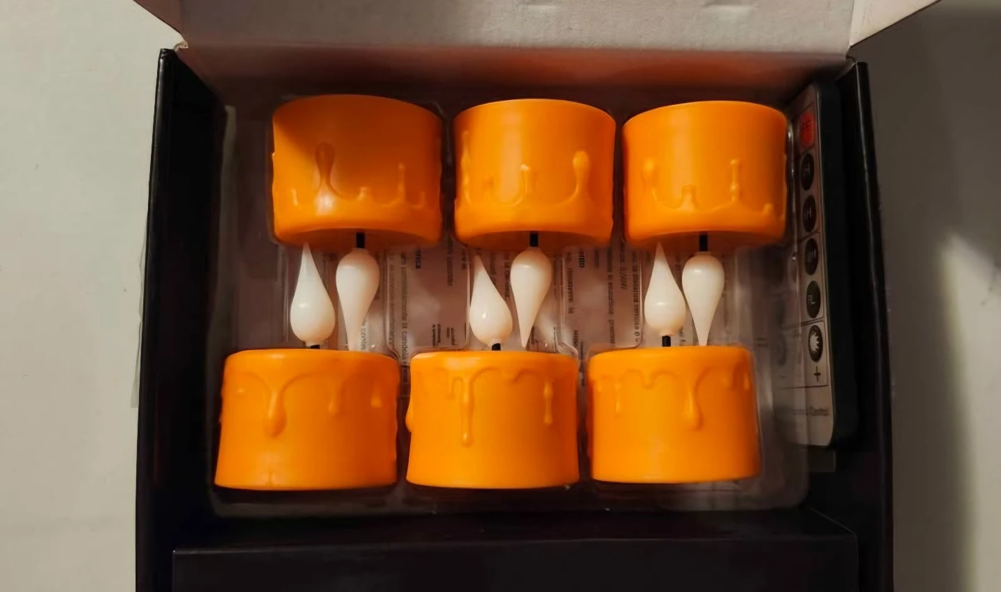 Set of 6 LED Flameless Candles with Remote 🏈