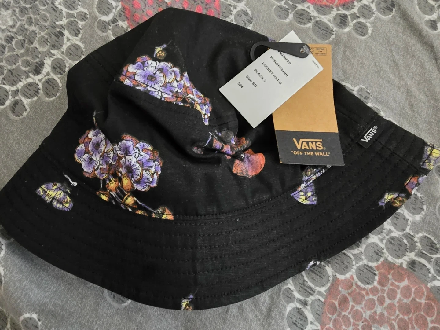 🏈Vans of the wall Floral Bucket Hat
