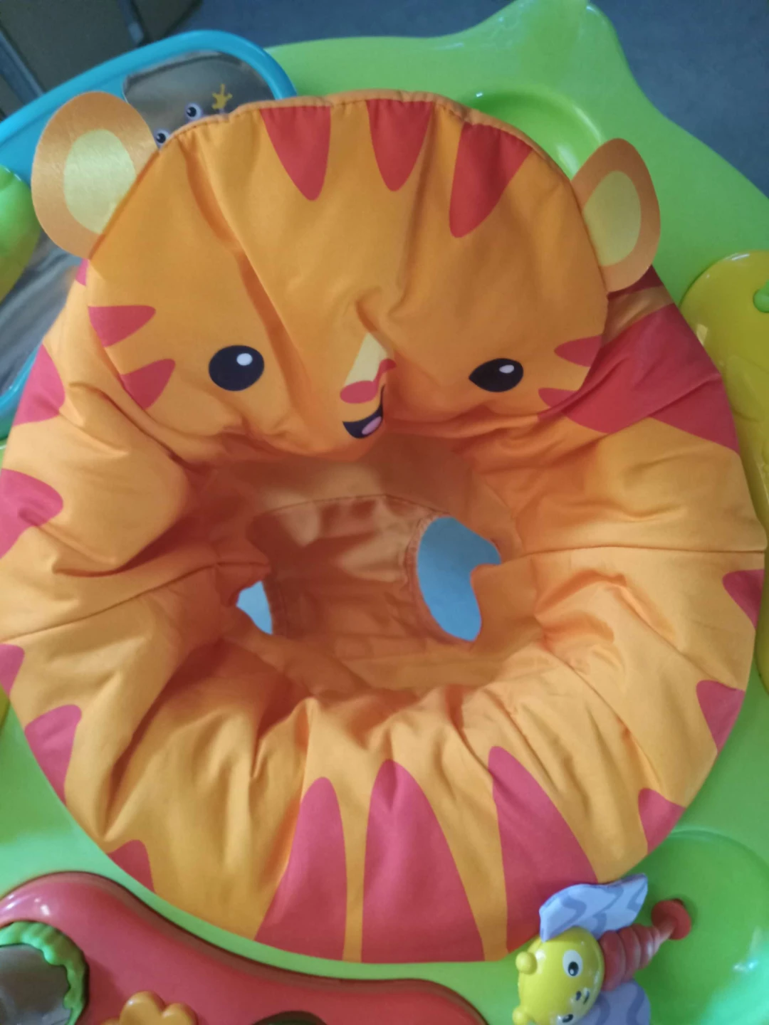 Fisher-Price Tiger Jumperoo - photo 5